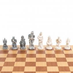 Шахматный ларец &amp;quot;Средневековье&amp;quot; доска бук 43,5х43,5 см