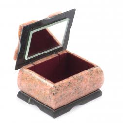 Шкатулка из розового мрамора "Оригинал" 10х8х7,5 мм