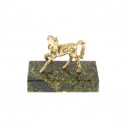 Статуэтка &amp;quot;Лошадка&amp;quot; из бронзы на подставке из светло-зеленого змеевика