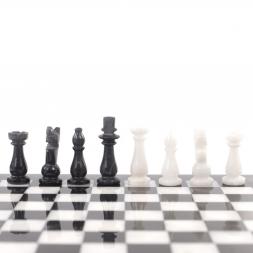 Настольные шахматы "Классические" камень мрамор 25х25 см