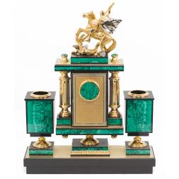 Настольный набор &amp;quot;Георгий Победоносец&amp;quot; из натурального малахита