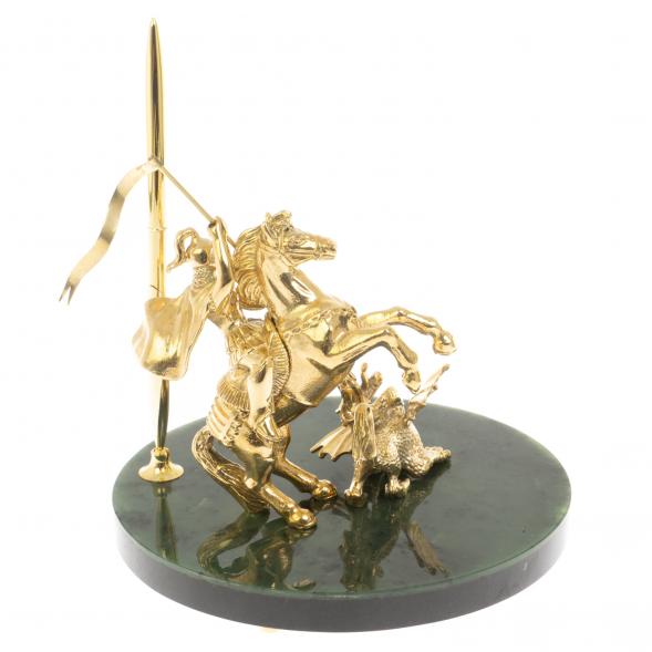 Статуэтка &amp;quot;Георгий Победоносец&amp;quot; с подставкой под ручку на нефрите 18х18х18 см 129921