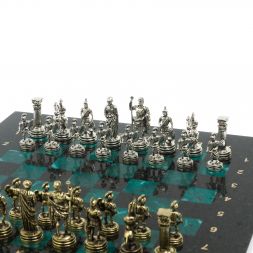 Шахматы подарочные &amp;quot;Римские воины&amp;quot; из змеевика 28х28 см