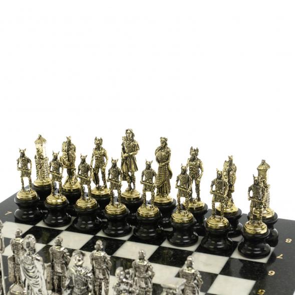 Шахматы &amp;quot;Римляне против Галлов&amp;quot; на подставках доска 40х40 см мрамор/змеевик 128513