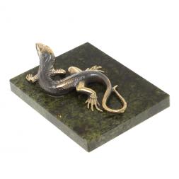 Бронзовая фигурка "Ящерица" из змеевика и бронзы 8х6,5х3 см