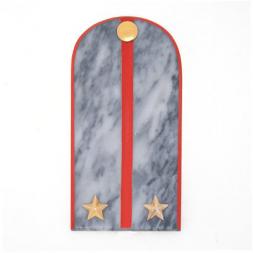 Сувенирный магнит "Погон Лейтенант МВД" камень мрамор