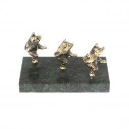 Статуэтка "Три поросенка" из бронзы и змеевика