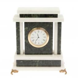 Часы из нефрита и белого мрамора