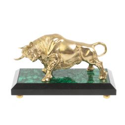 Бронзовая статуэтка &amp;quot;Бык&amp;quot; на подставке из малахита цвет золото