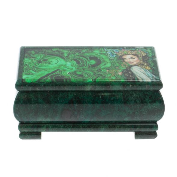 Шкатулка &amp;quot;Хозяйка медной горы. Малахит&amp;quot; из змеевика 16х8х7,5 см 128283