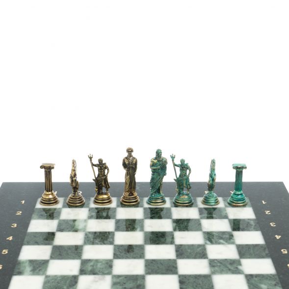 Шахматы &amp;quot;Лучники&amp;quot; фигуры бронза / патина 28х28 см из змеевика и мрамор 128203