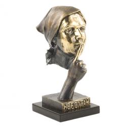 Статуэтка "Не болтай" из бронзы и змеевика