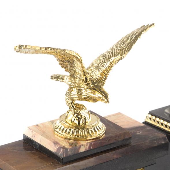 Настольный набор &amp;quot;Парящий орел&amp;quot; из яшмы и бронзы 113453
