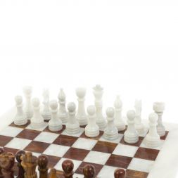 Каменные шахматы &amp;quot;Игрок&amp;quot; из белого мрамора и оникса 38х38 см