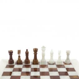 Каменные шахматы &amp;quot;Игрок&amp;quot; из белого мрамора и оникса 38х38 см