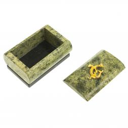 Шкатулка овальная из змеевика "Ящерица" 9х6,5х6 см