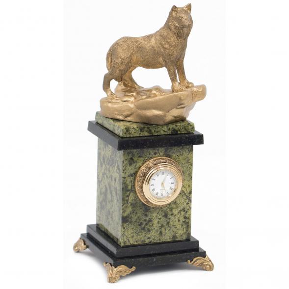 Часы &amp;quot;Волк на камне&amp;quot; змеевик 117254