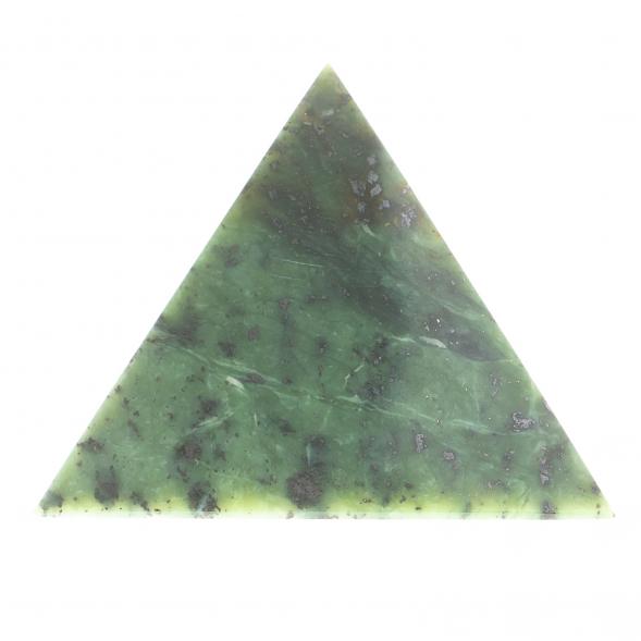 Пирамида из нефрита 5,5х5,5х3,5 см 124240