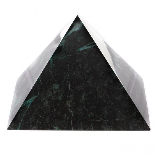 Пирамида 12х12х8 см камень змеевик 124680