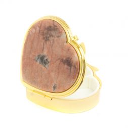 Таблетница &amp;quot;Сердце&amp;quot; на 3 отделения камень пегматит цвет золото