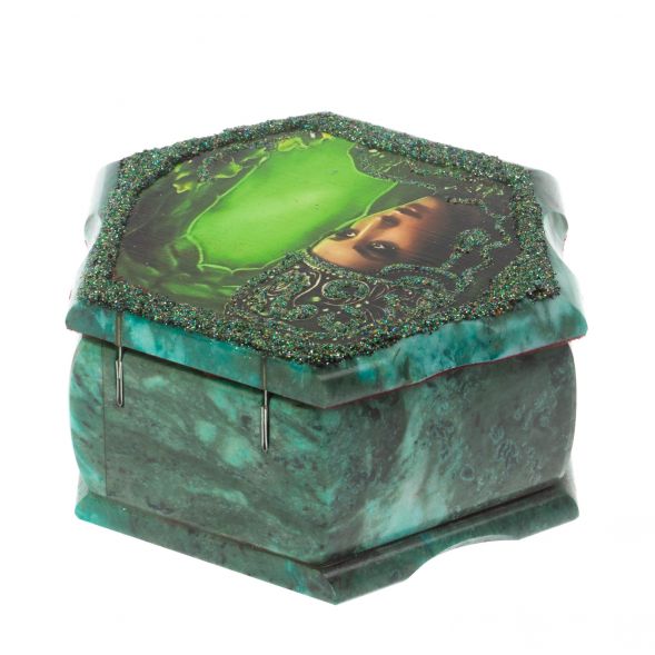 Каменная шкатулка &amp;quot;Хозяйка медной горы&amp;quot; змеевик 14х12,5х7 см 128897