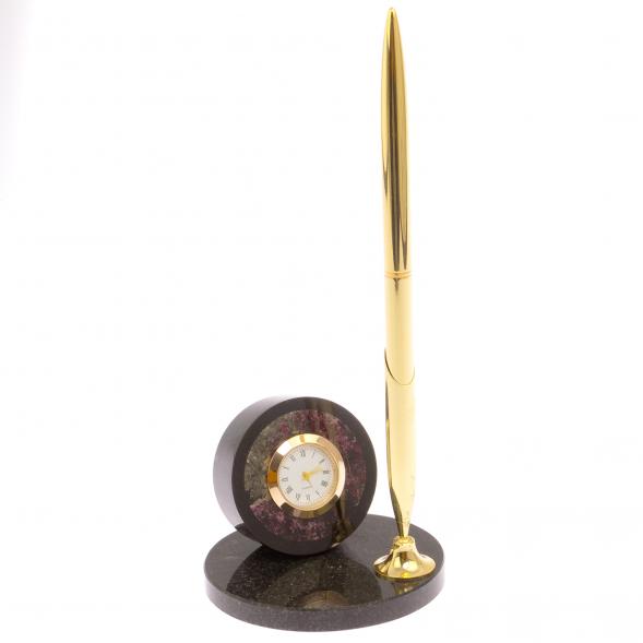 Часы настольные с ручкой камень эвдиалит 125672