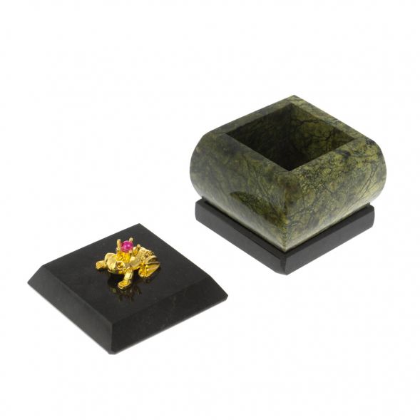 Шкатулка &amp;quot; Лягушка&amp;quot; из змеевика 4,5х4,5х6 см 128746