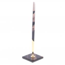 Ручка из обсидиана на подставке черная